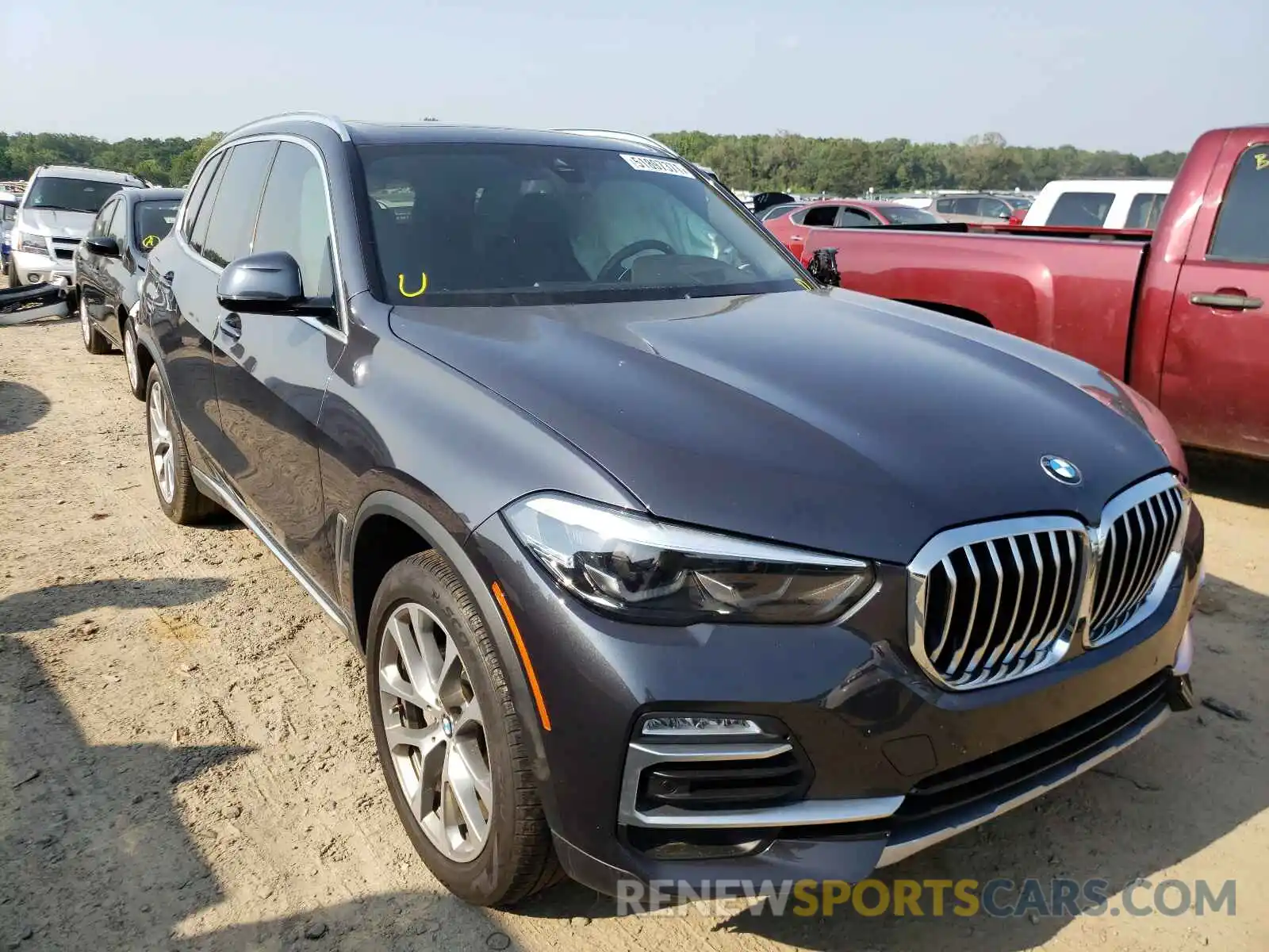 1 Photograph of a damaged car 5UXCR6C5XKLL13182 BMW X5 2019