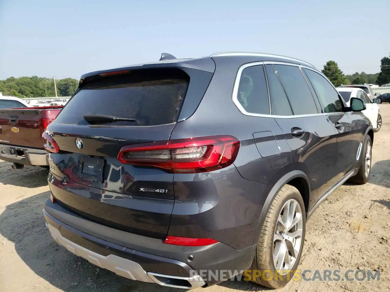 4 Фотография поврежденного автомобиля 5UXCR6C5XKLL13182 BMW X5 2019