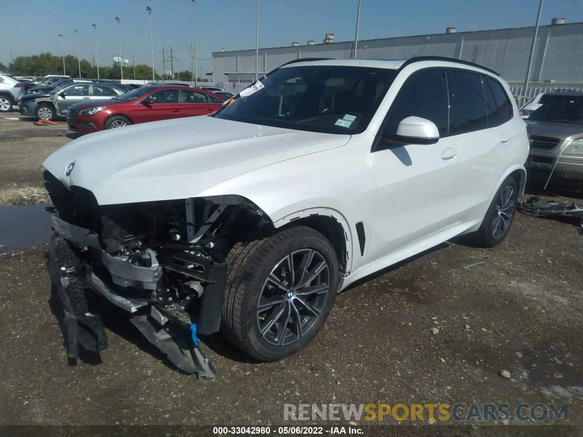 2 Фотография поврежденного автомобиля 5UXCR6C5XKLL23372 BMW X5 2019