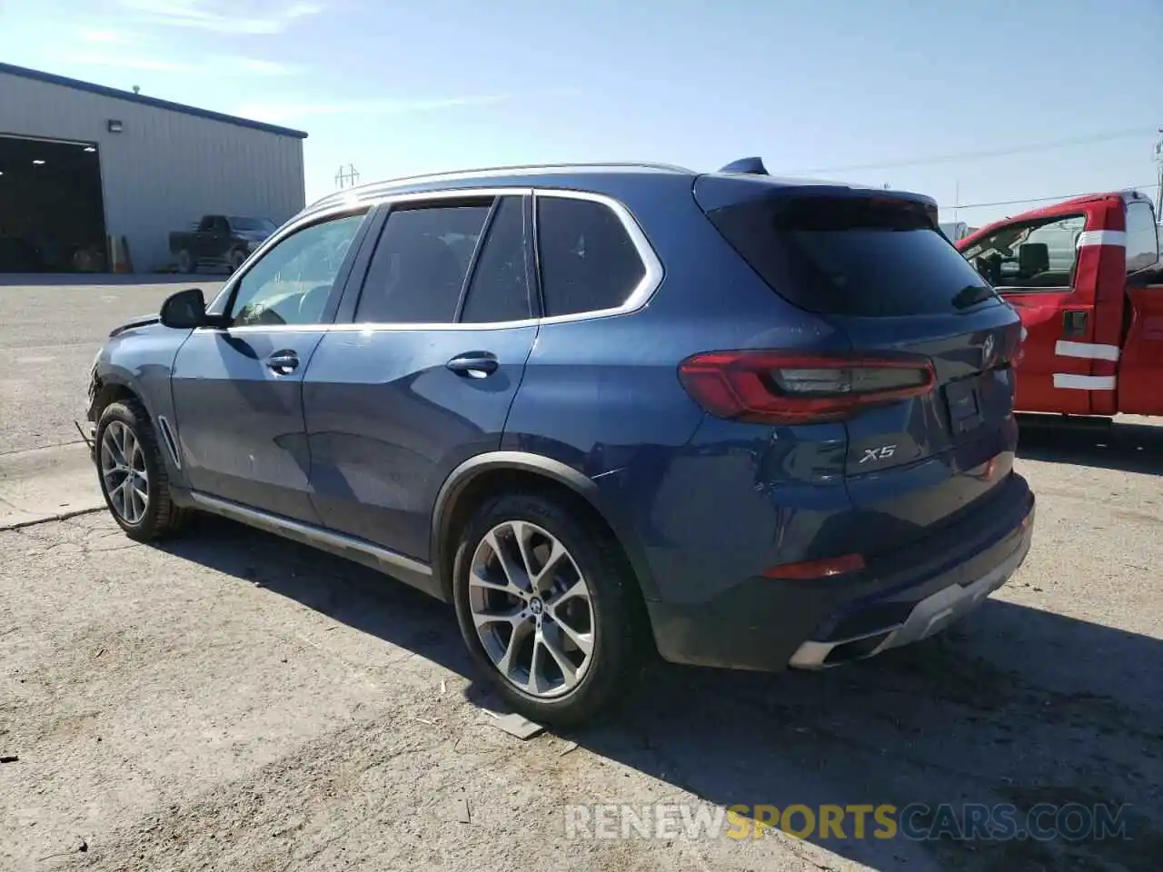 3 Photograph of a damaged car 5UXCR6C5XKLL25834 BMW X5 2019