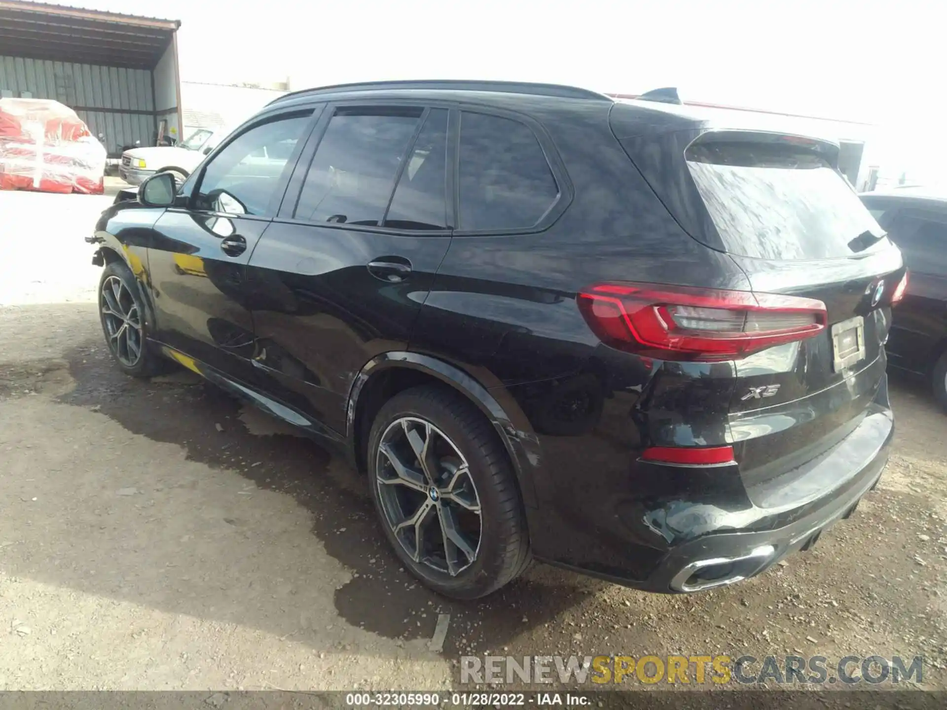 3 Photograph of a damaged car 5UXCR6C5XKLL34680 BMW X5 2019