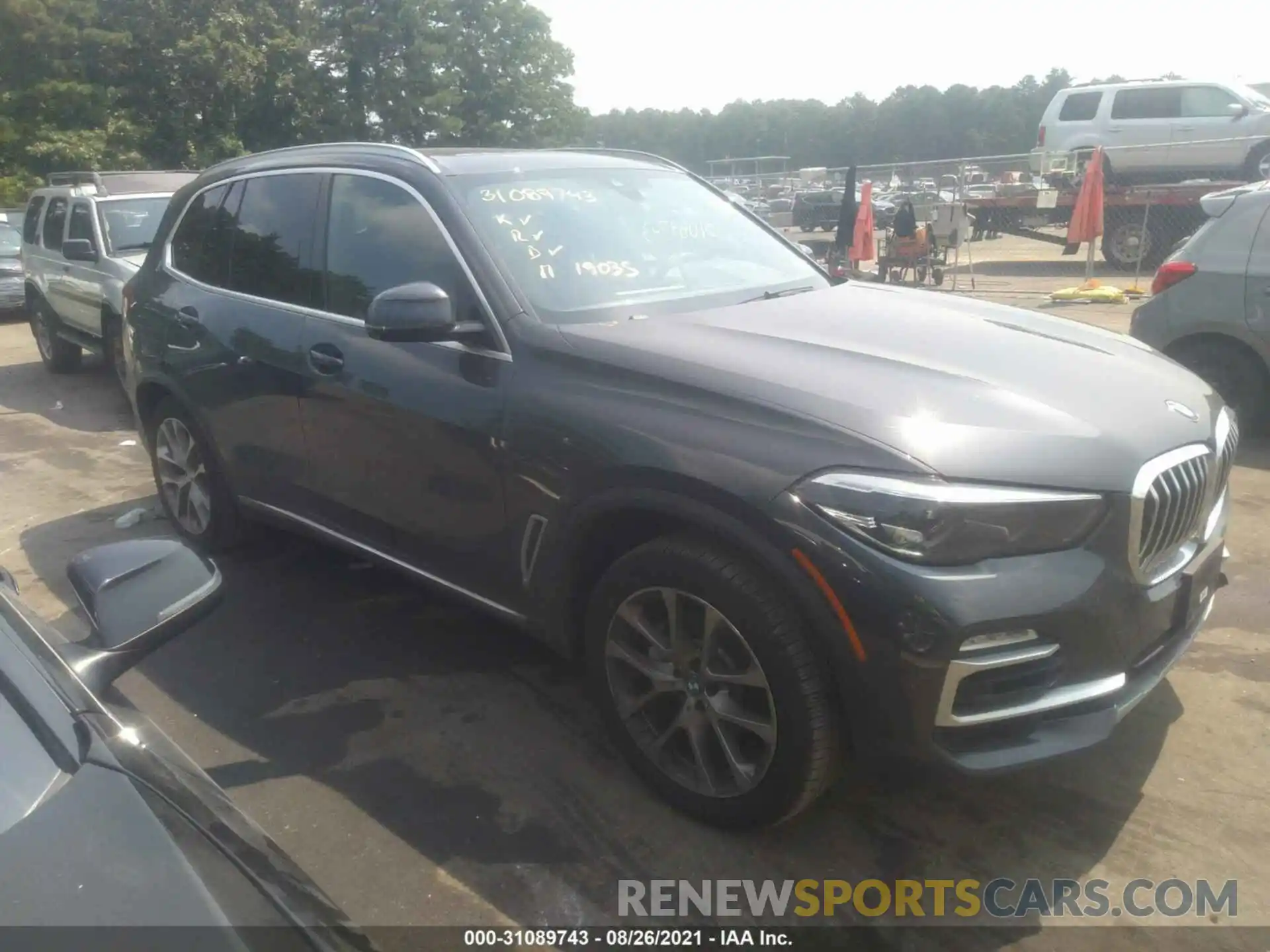 1 Photograph of a damaged car 5UXCR6C5XKLL35361 BMW X5 2019