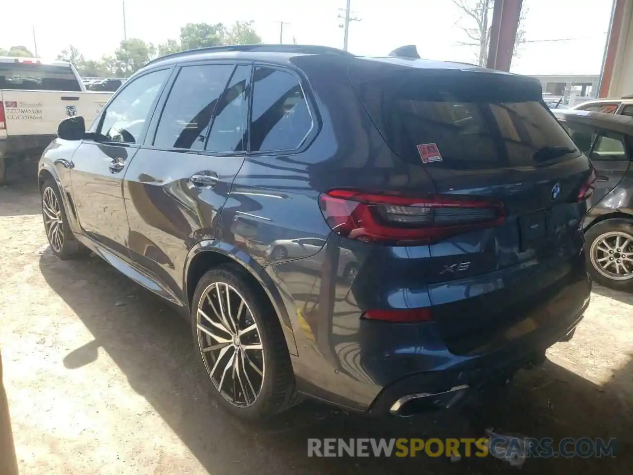 3 Photograph of a damaged car 5UXCR6C5XKLL36140 BMW X5 2019