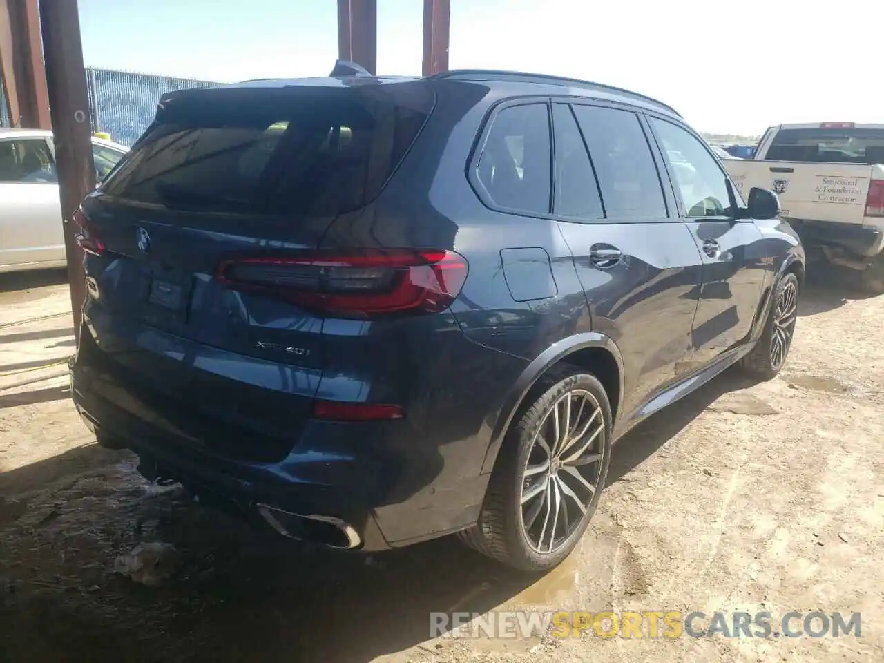 4 Photograph of a damaged car 5UXCR6C5XKLL36140 BMW X5 2019