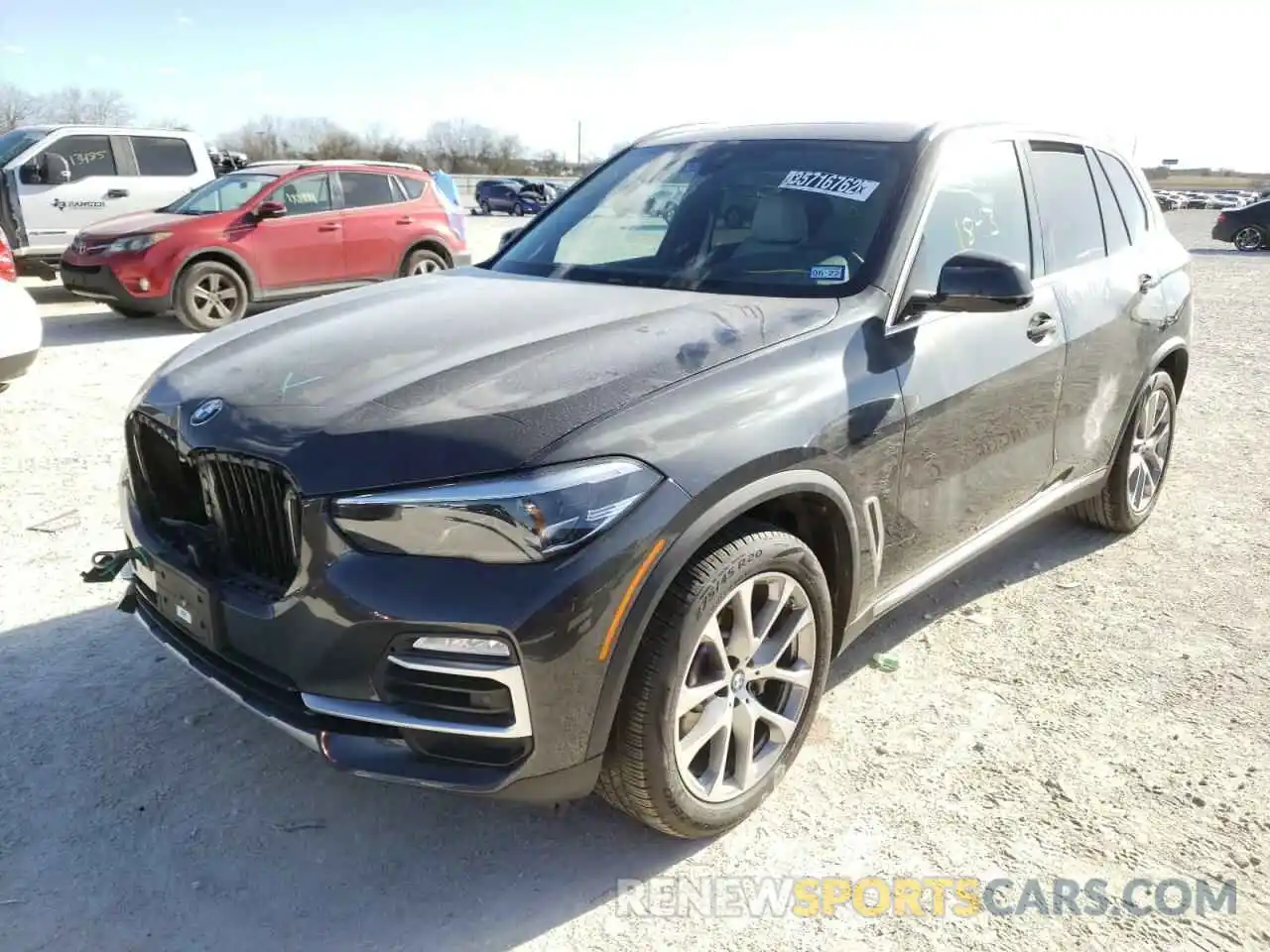 2 Фотография поврежденного автомобиля 5UXCR6C5XKLL36218 BMW X5 2019