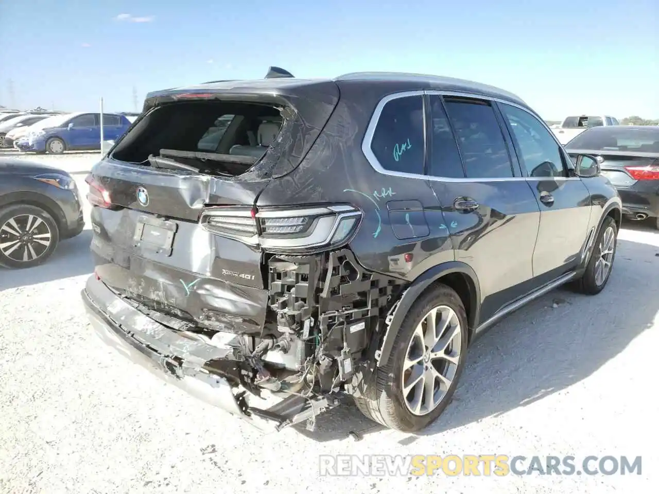 4 Photograph of a damaged car 5UXCR6C5XKLL36218 BMW X5 2019