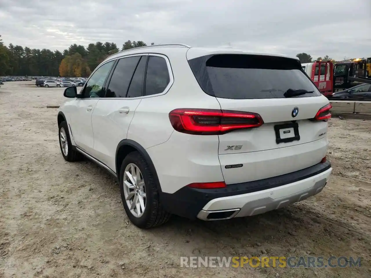 3 Photograph of a damaged car 5UXCR6C5XKLL64472 BMW X5 2019