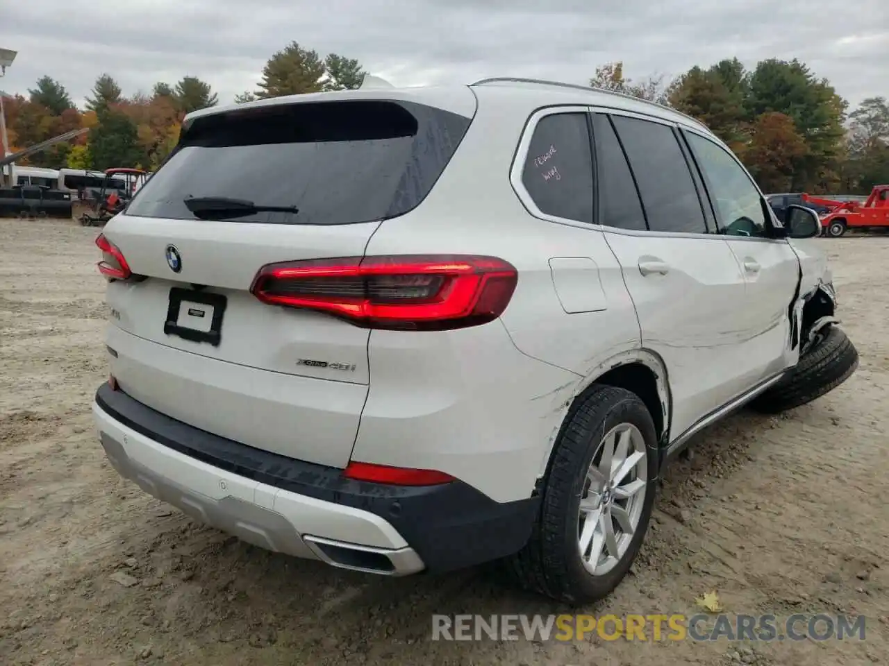 4 Photograph of a damaged car 5UXCR6C5XKLL64472 BMW X5 2019