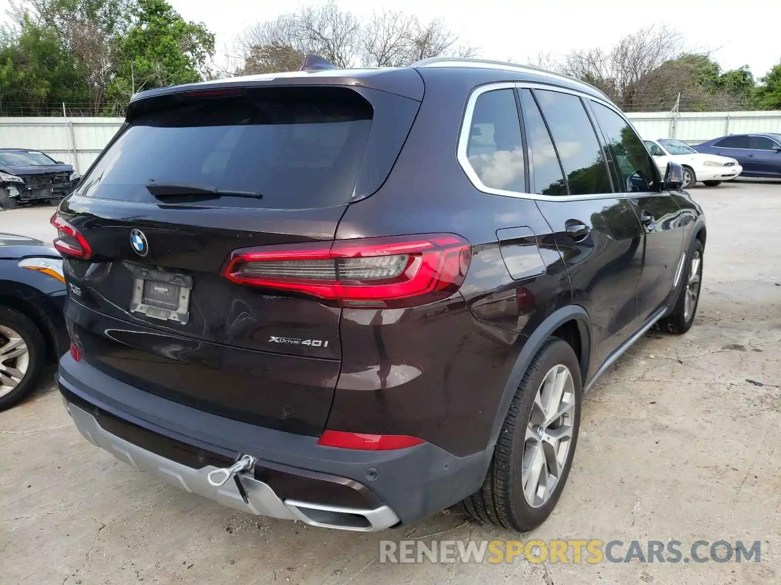 4 Photograph of a damaged car 5UXCR6C5XKLL64729 BMW X5 2019