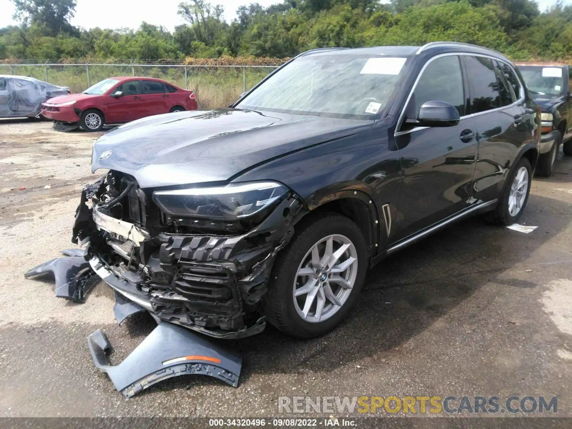 2 Фотография поврежденного автомобиля 5UXCR6C5XKLL65041 BMW X5 2019