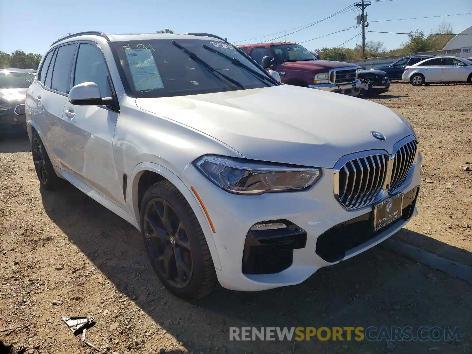 1 Фотография поврежденного автомобиля 5UXJU2C50KLN67806 BMW X5 2019