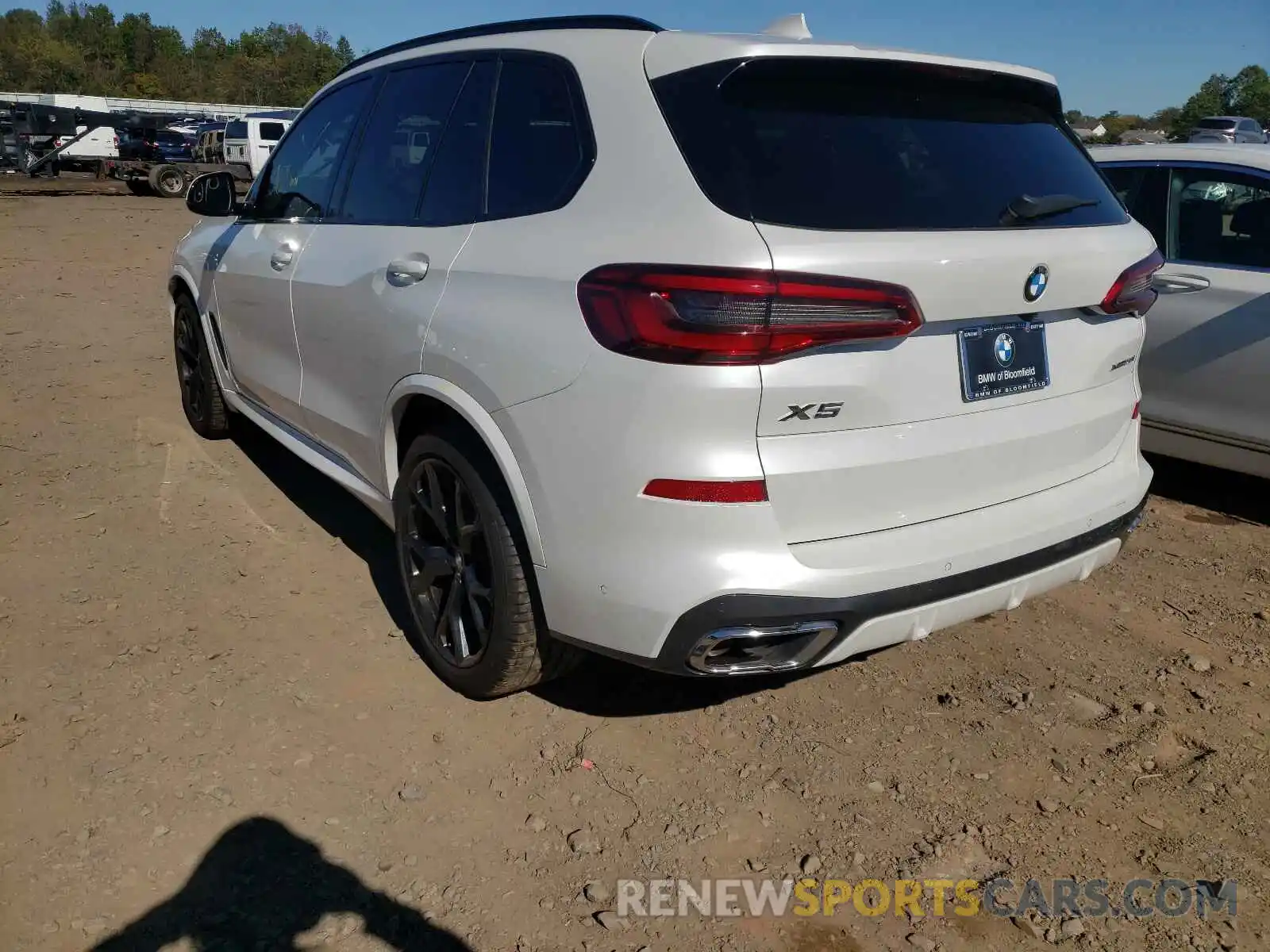 3 Photograph of a damaged car 5UXJU2C50KLN67806 BMW X5 2019