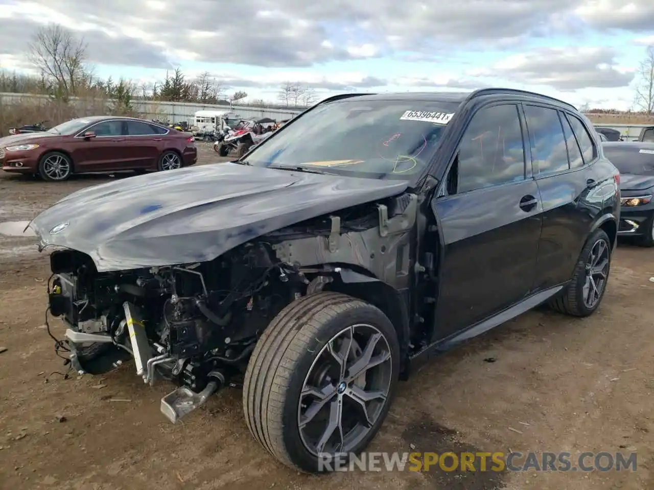 2 Photograph of a damaged car 5UXJU2C51KLN64753 BMW X5 2019