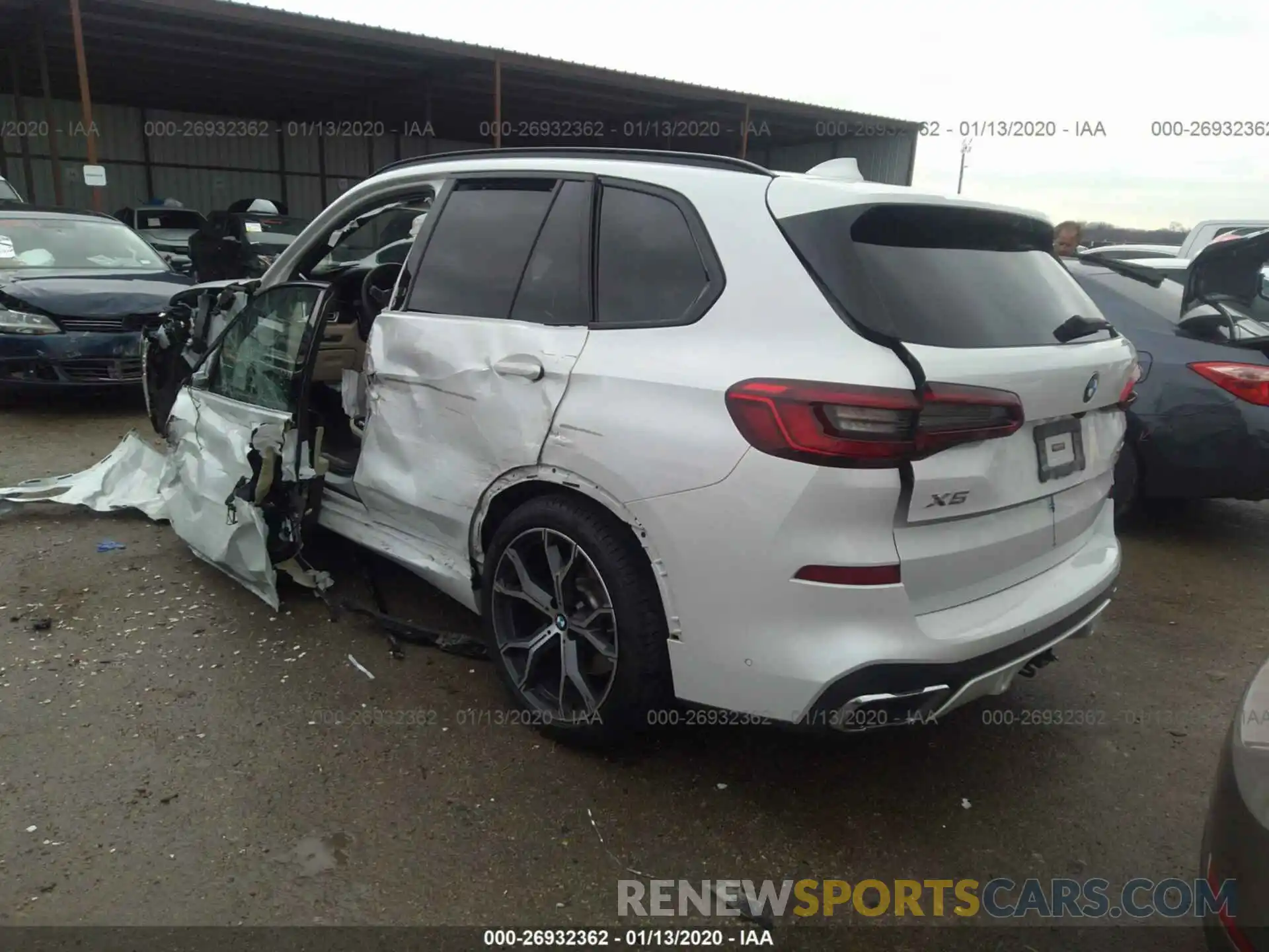 3 Фотография поврежденного автомобиля 5UXJU2C52KLN65006 BMW X5 2019