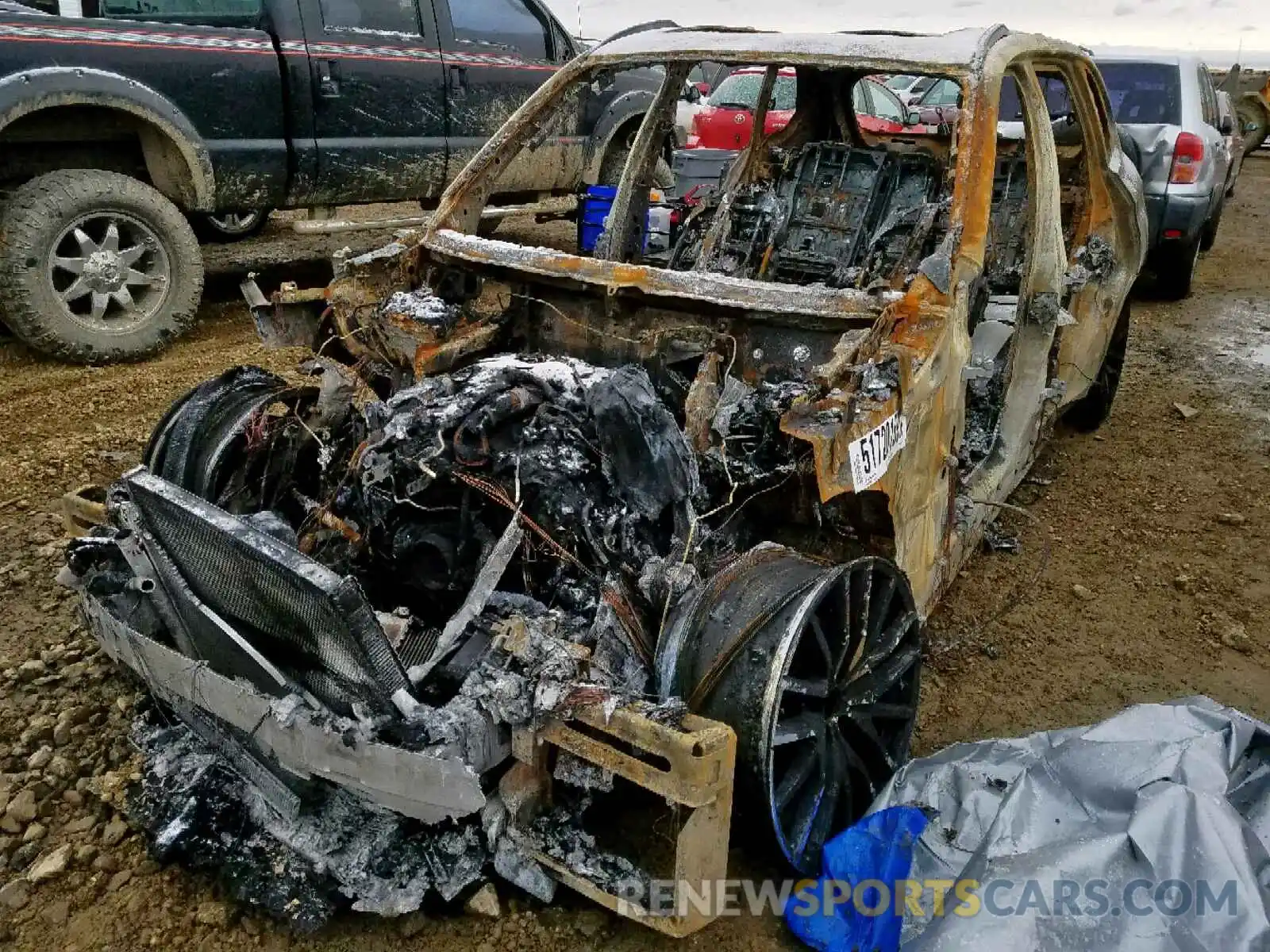 2 Photograph of a damaged car 5UXJU2C52KLN66799 BMW X5 2019