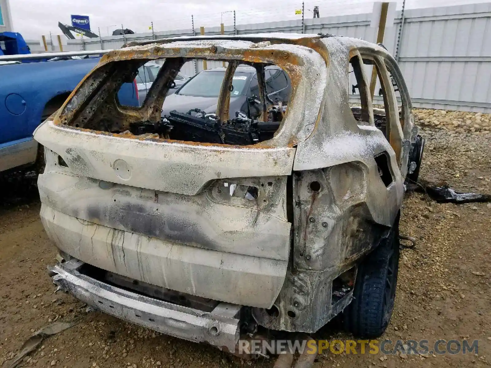 4 Photograph of a damaged car 5UXJU2C52KLN66799 BMW X5 2019