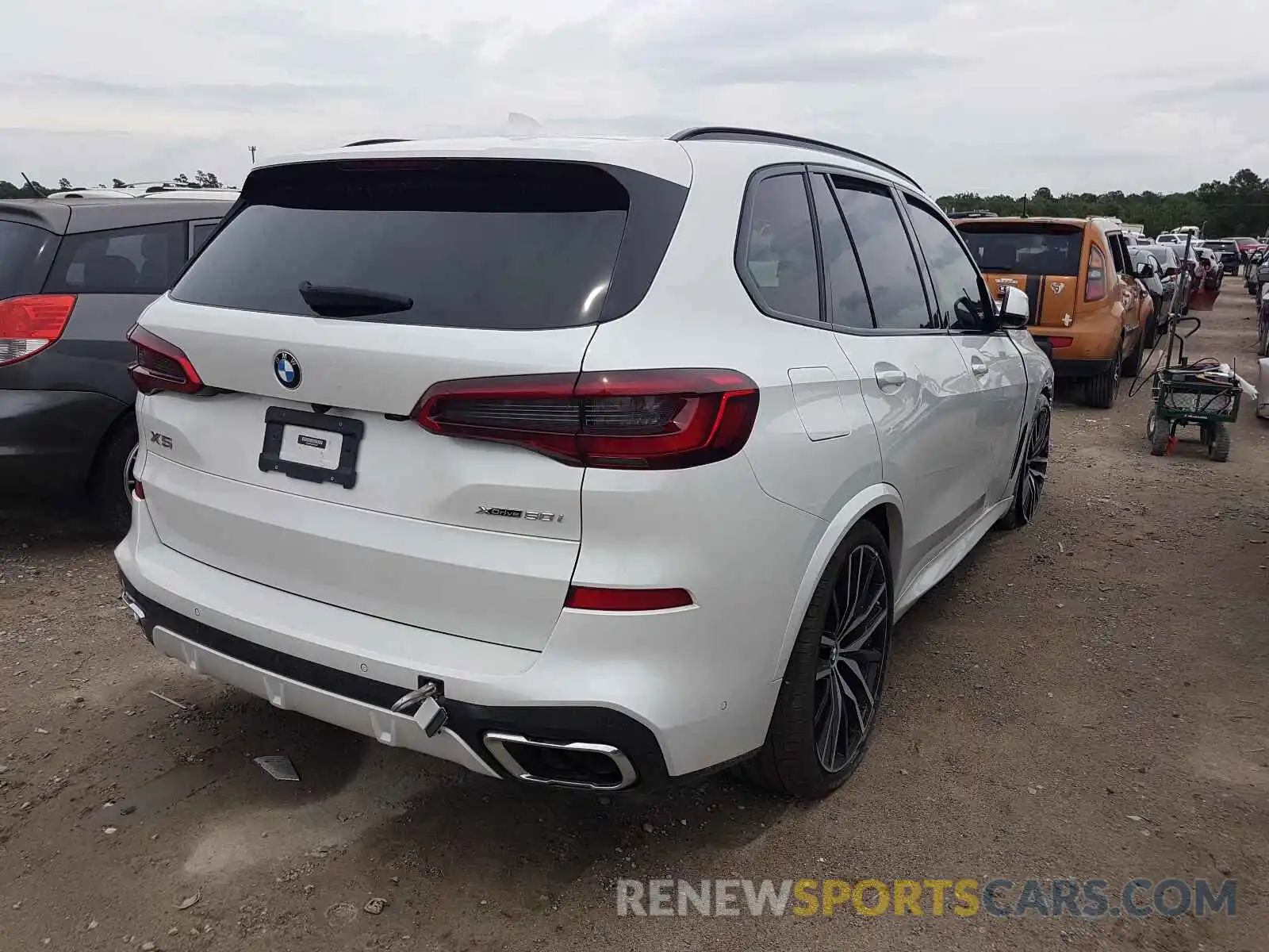 4 Фотография поврежденного автомобиля 5UXJU2C52KLN67807 BMW X5 2019