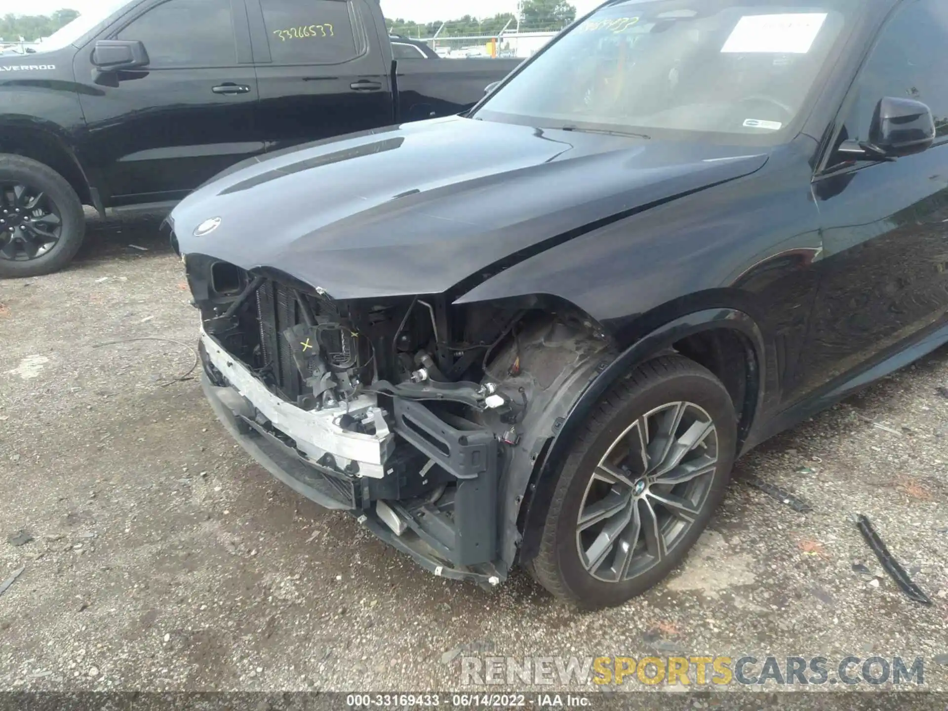 6 Photograph of a damaged car 5UXJU2C53KLN64348 BMW X5 2019