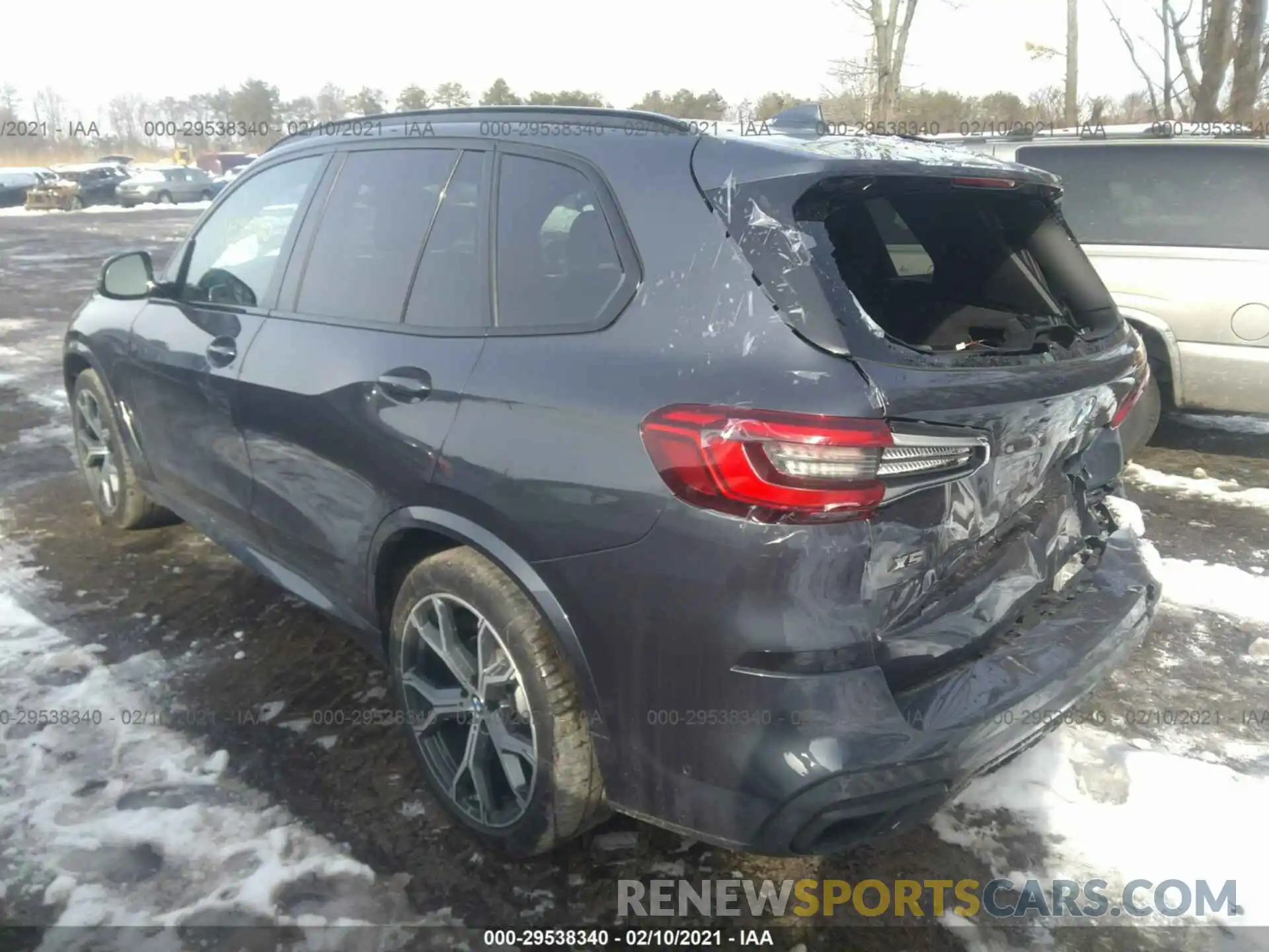 3 Photograph of a damaged car 5UXJU2C53KLN66195 BMW X5 2019