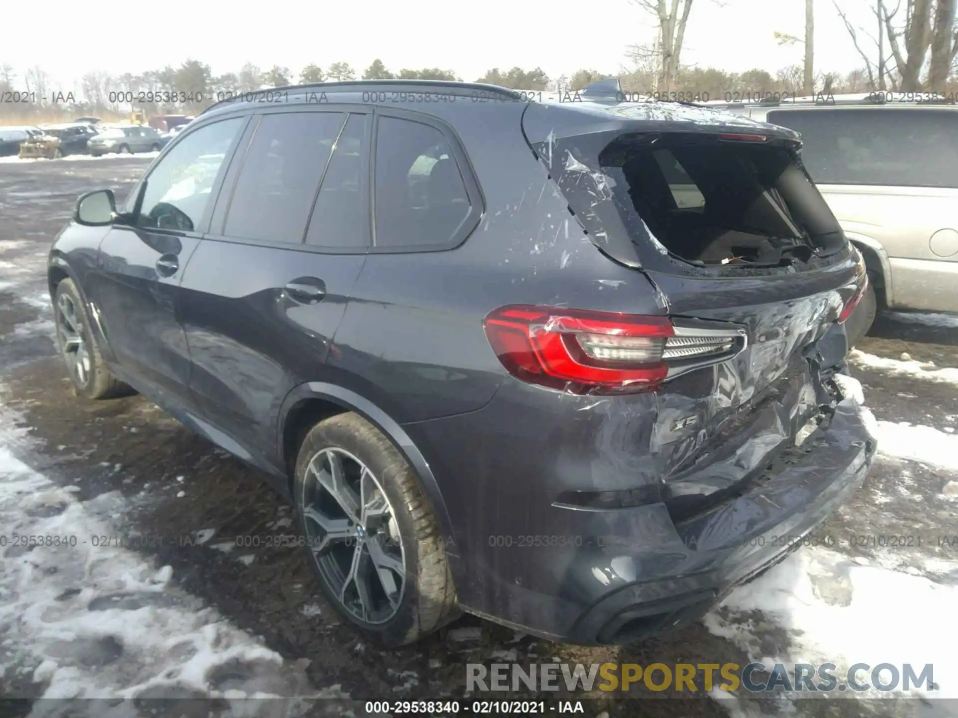 3 Фотография поврежденного автомобиля 5UXJU2C53KLN66195 BMW X5 2019