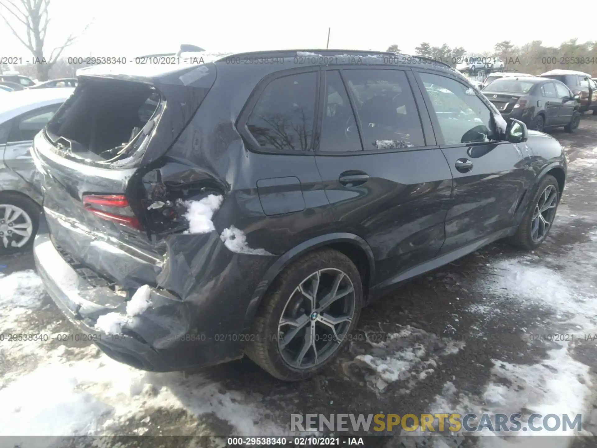 4 Фотография поврежденного автомобиля 5UXJU2C53KLN66195 BMW X5 2019