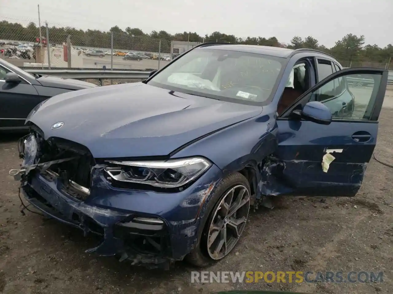 2 Photograph of a damaged car 5UXJU2C55KLN67493 BMW X5 2019