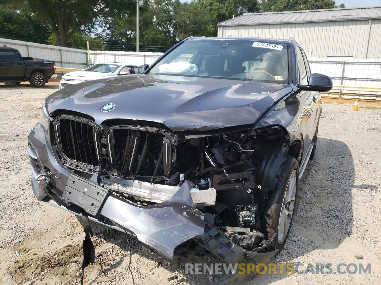 9 Photograph of a damaged car 5UXJU2C56KLN65610 BMW X5 2019