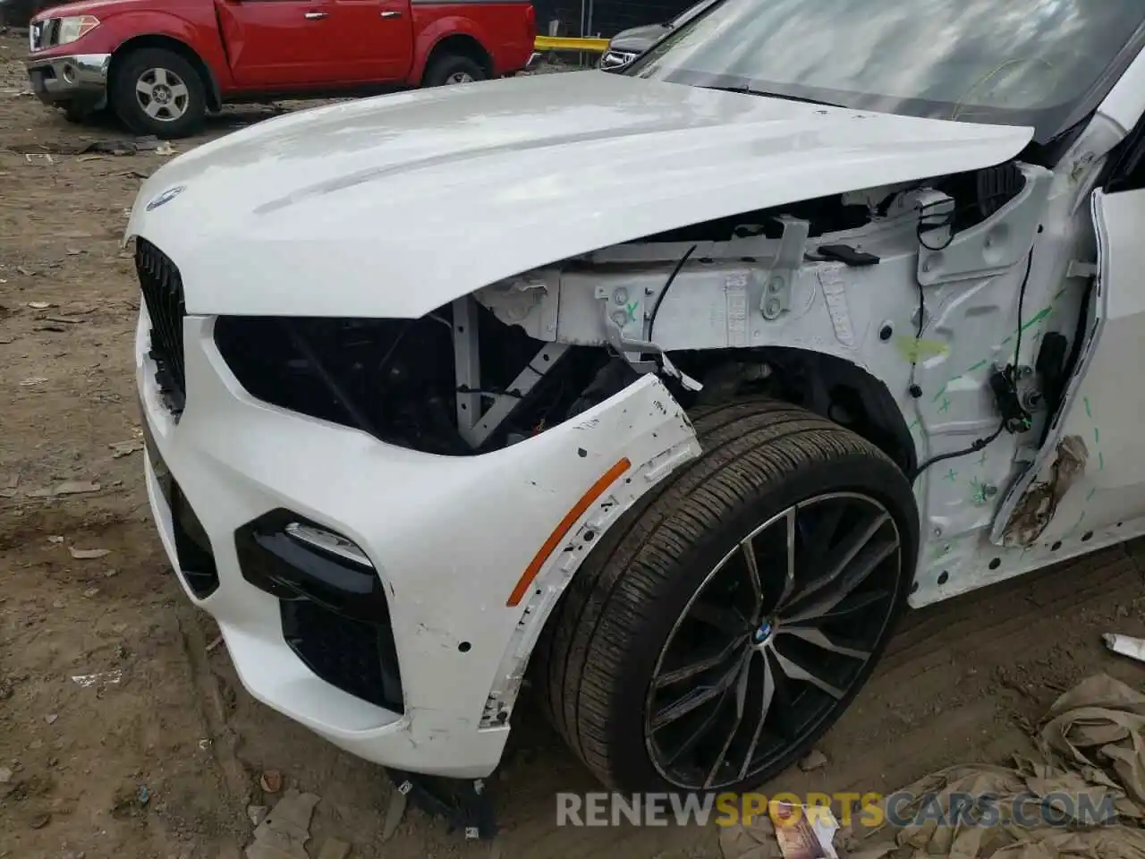 9 Photograph of a damaged car 5UXJU2C57KLB15287 BMW X5 2019