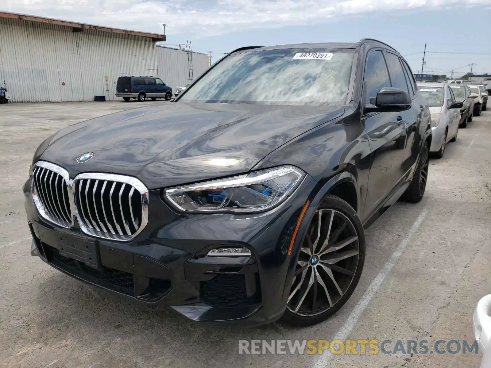 2 Photograph of a damaged car 5UXJU2C57KLN66054 BMW X5 2019