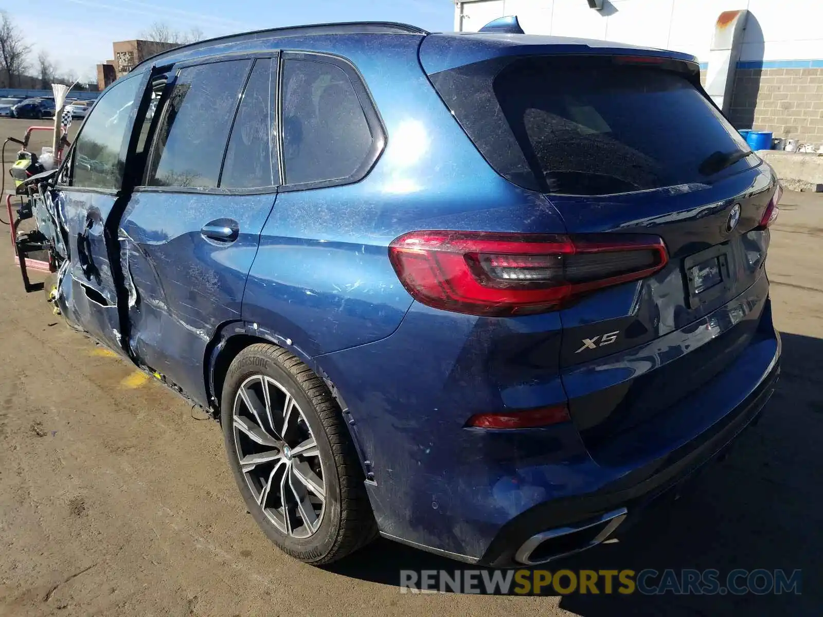 3 Photograph of a damaged car 5UXJU2C59KLN65388 BMW X5 2019