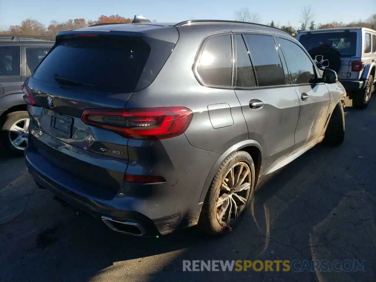 4 Фотография поврежденного автомобиля 5UXJU2C59KLN67271 BMW X5 2019