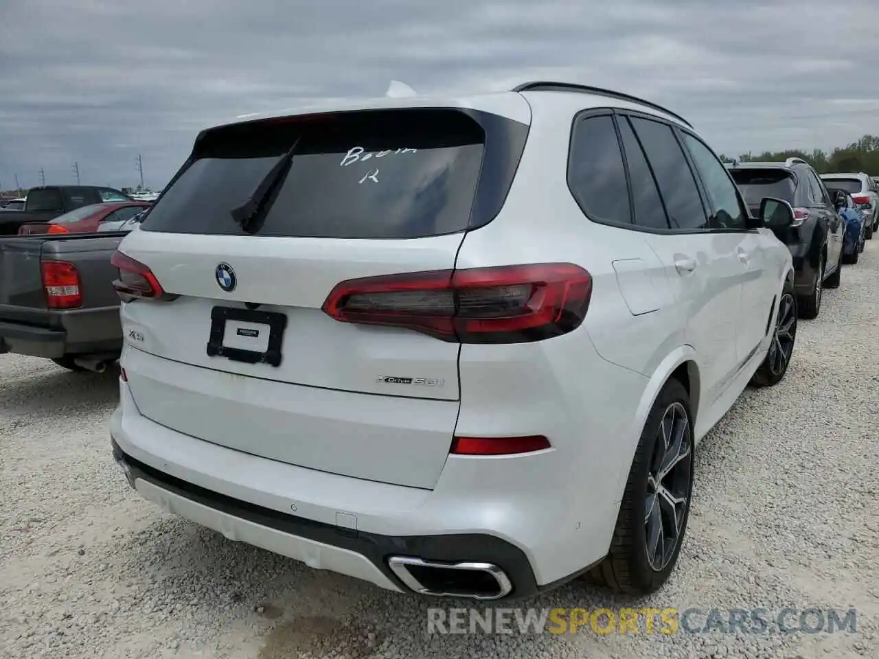 4 Фотография поврежденного автомобиля 5UXJU2C5XKLN49703 BMW X5 2019