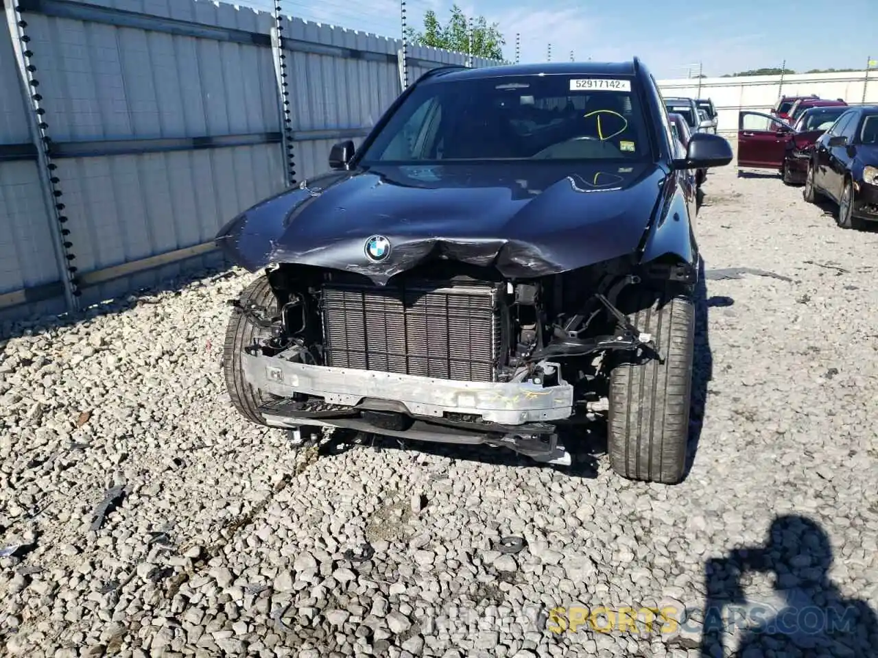 9 Photograph of a damaged car 5UXJU2C5XKLN65836 BMW X5 2019