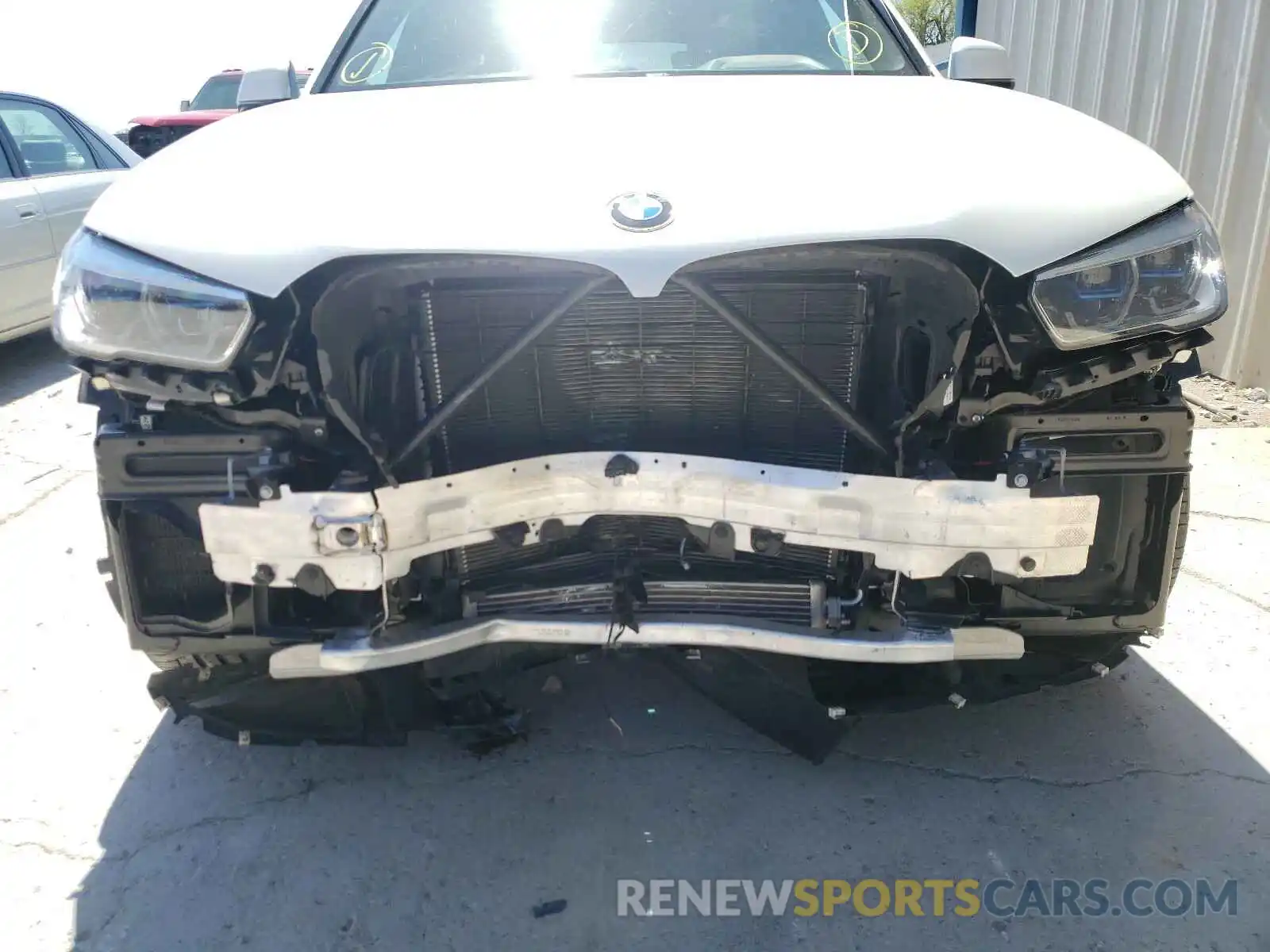 9 Photograph of a damaged car 5UXJU2C5XKLN66047 BMW X5 2019