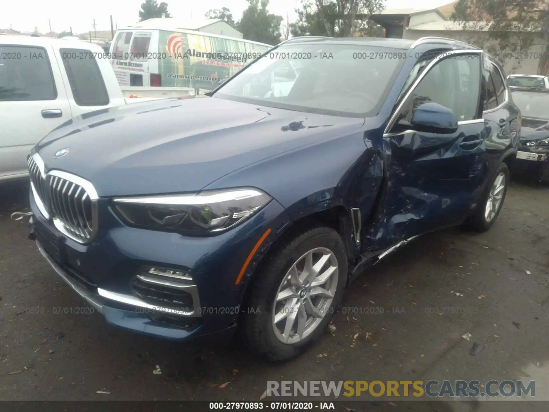 2 Photograph of a damaged car 5UXCR4C00L9C43847 BMW X5 2020