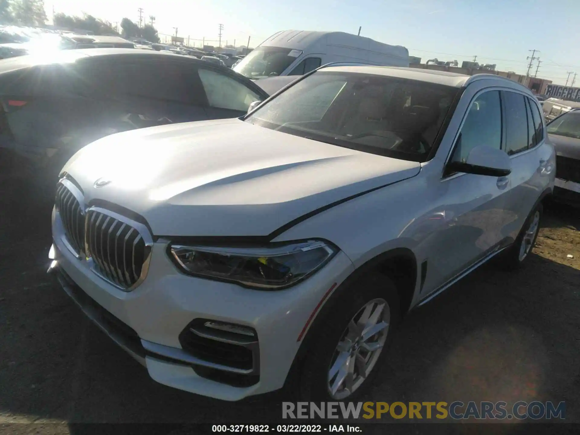 2 Фотография поврежденного автомобиля 5UXCR4C00LLW63849 BMW X5 2020