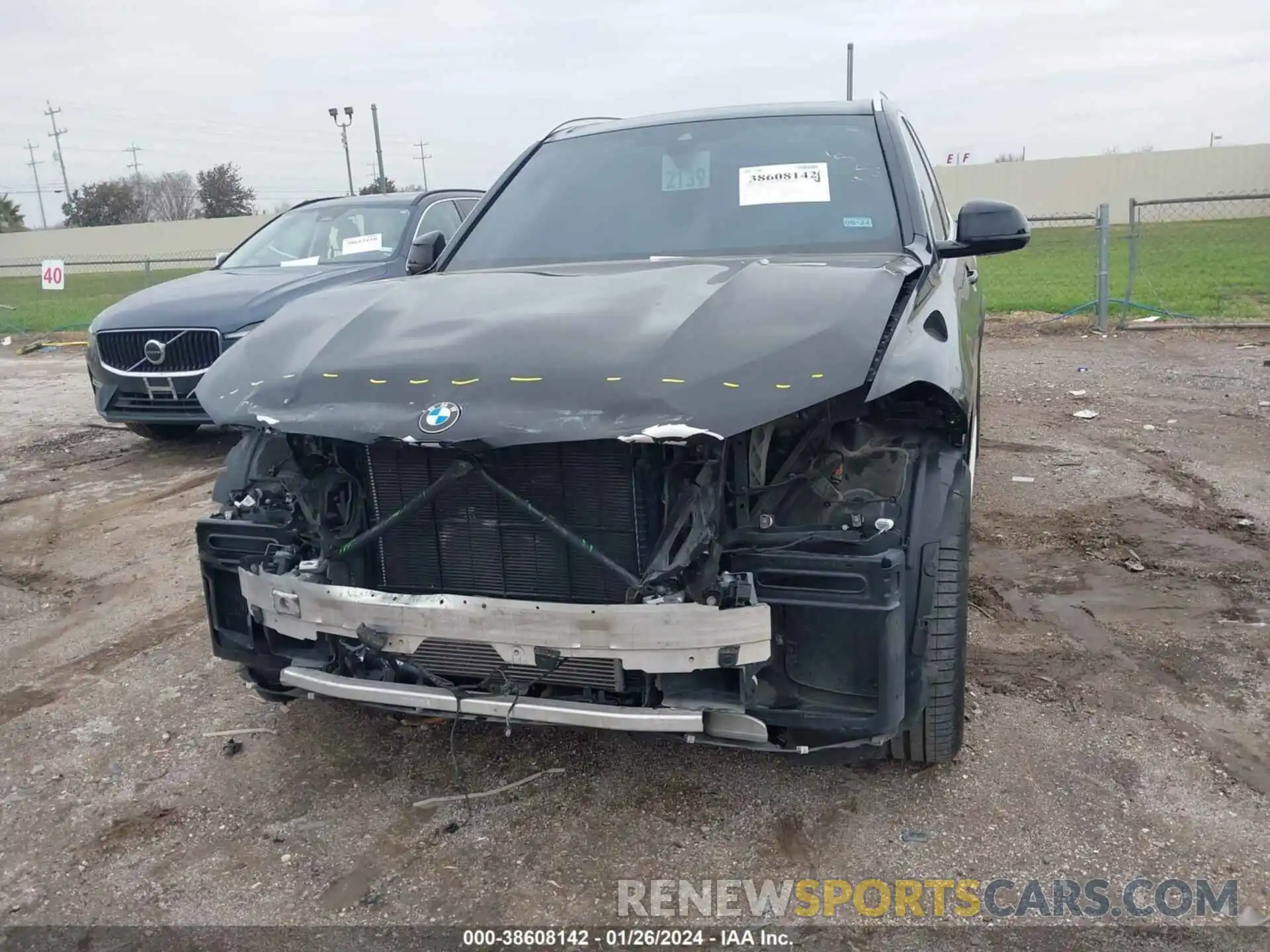 6 Photograph of a damaged car 5UXCR4C01L9B52408 BMW X5 2020
