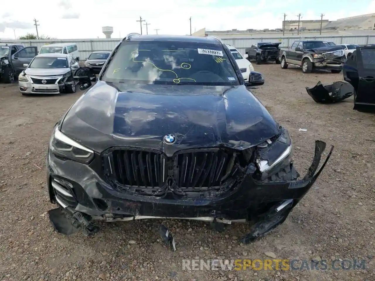 9 Photograph of a damaged car 5UXCR4C01LLE30467 BMW X5 2020