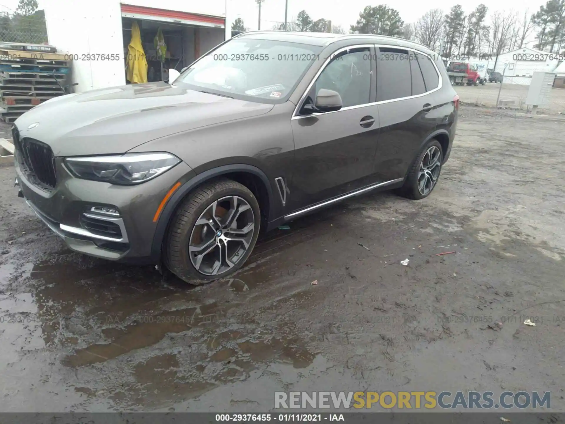 2 Photograph of a damaged car 5UXCR4C01LLW64332 BMW X5 2020