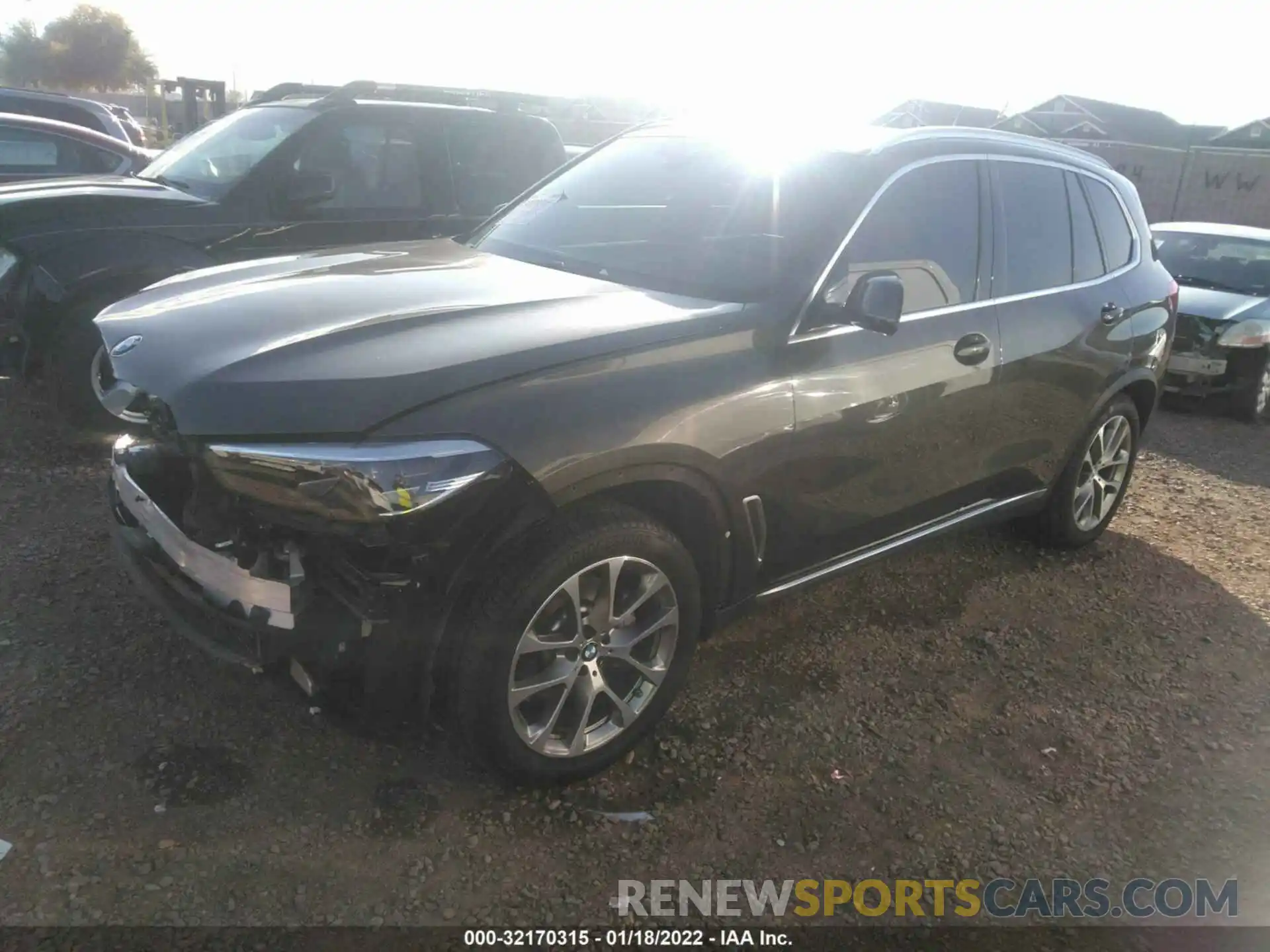 2 Photograph of a damaged car 5UXCR4C02LLT19584 BMW X5 2020