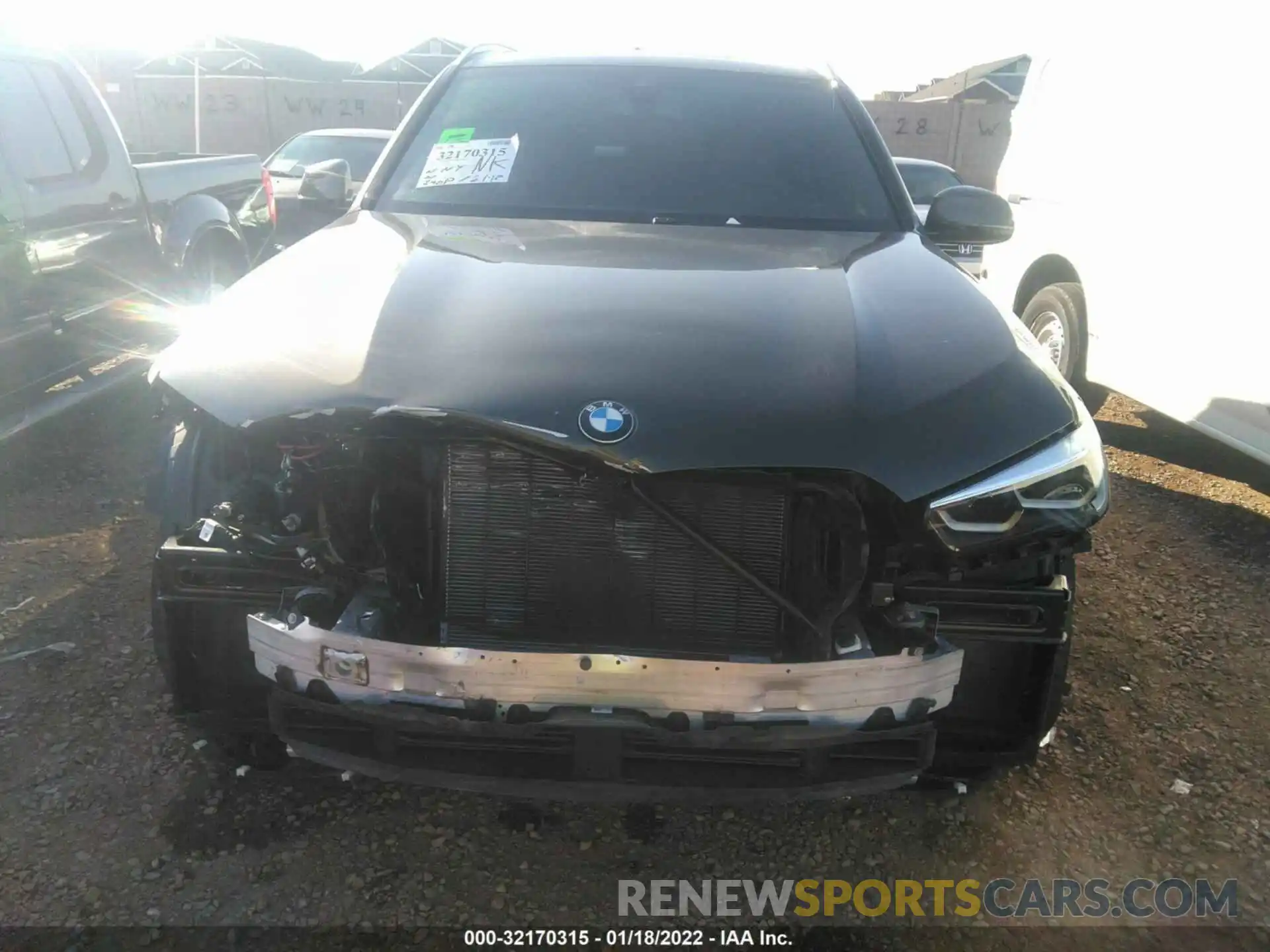 6 Photograph of a damaged car 5UXCR4C02LLT19584 BMW X5 2020