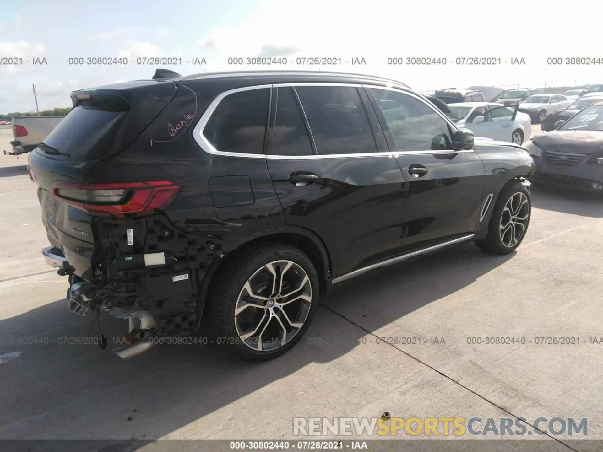 4 Photograph of a damaged car 5UXCR4C02LLW65005 BMW X5 2020