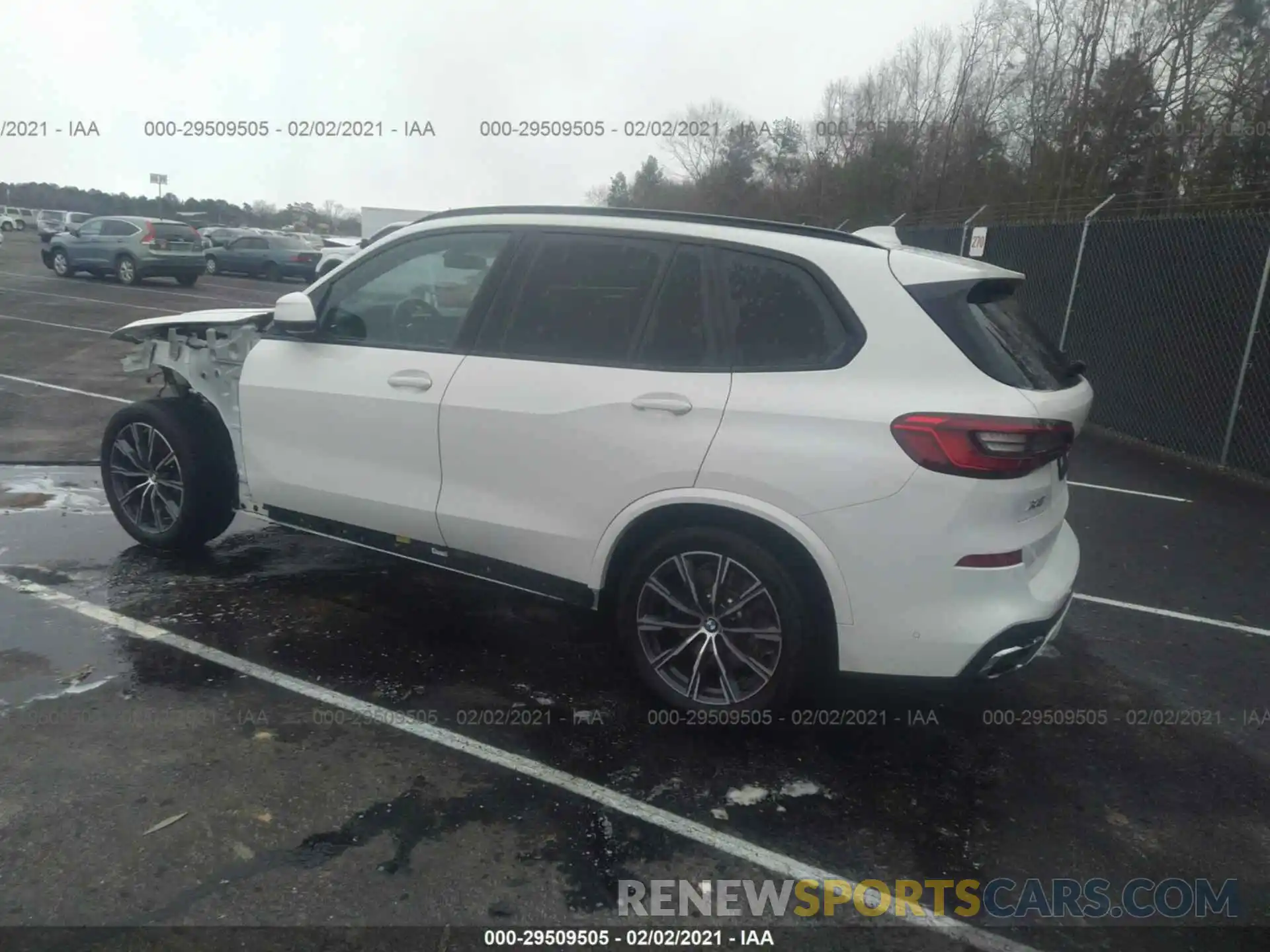 3 Фотография поврежденного автомобиля 5UXCR4C03L9B61627 BMW X5 2020