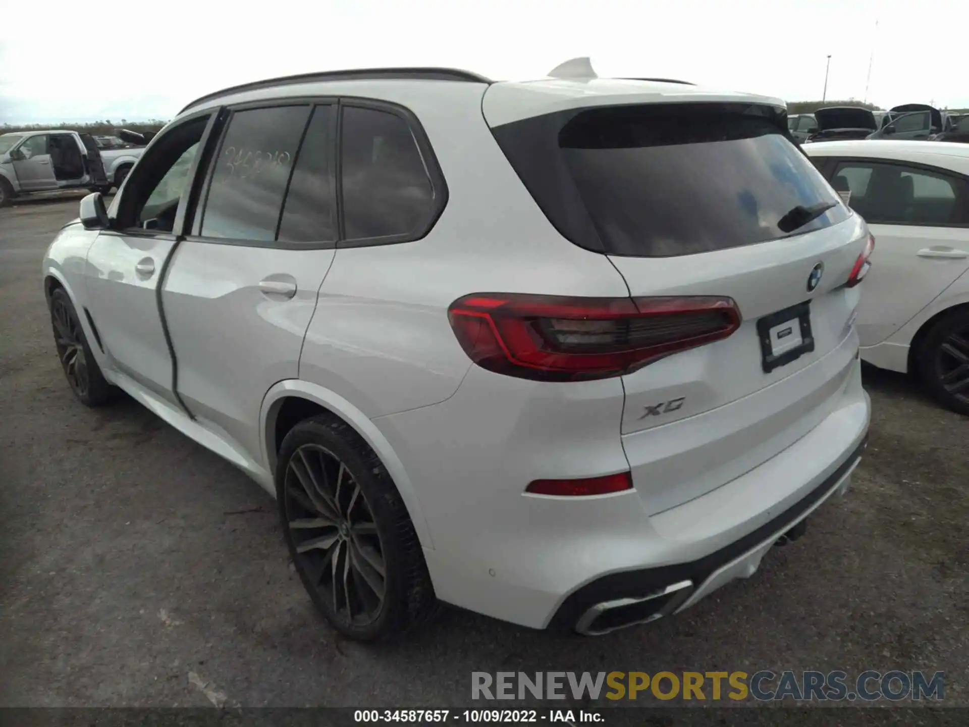 3 Фотография поврежденного автомобиля 5UXCR4C03L9B69517 BMW X5 2020