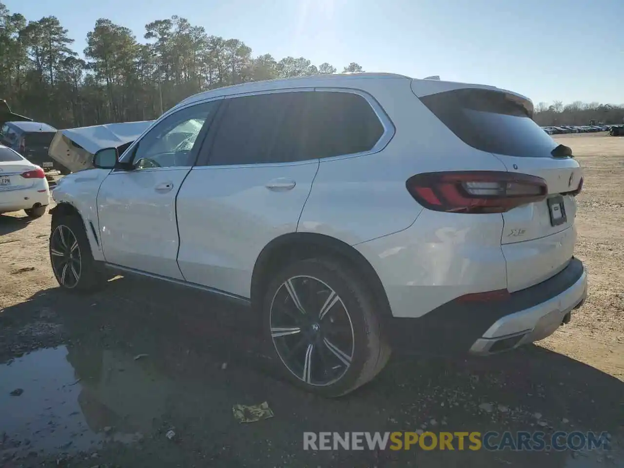 2 Photograph of a damaged car 5UXCR4C03L9C18263 BMW X5 2020