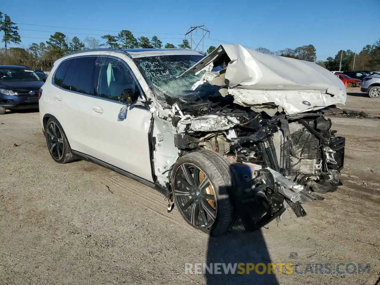4 Photograph of a damaged car 5UXCR4C03L9C18263 BMW X5 2020