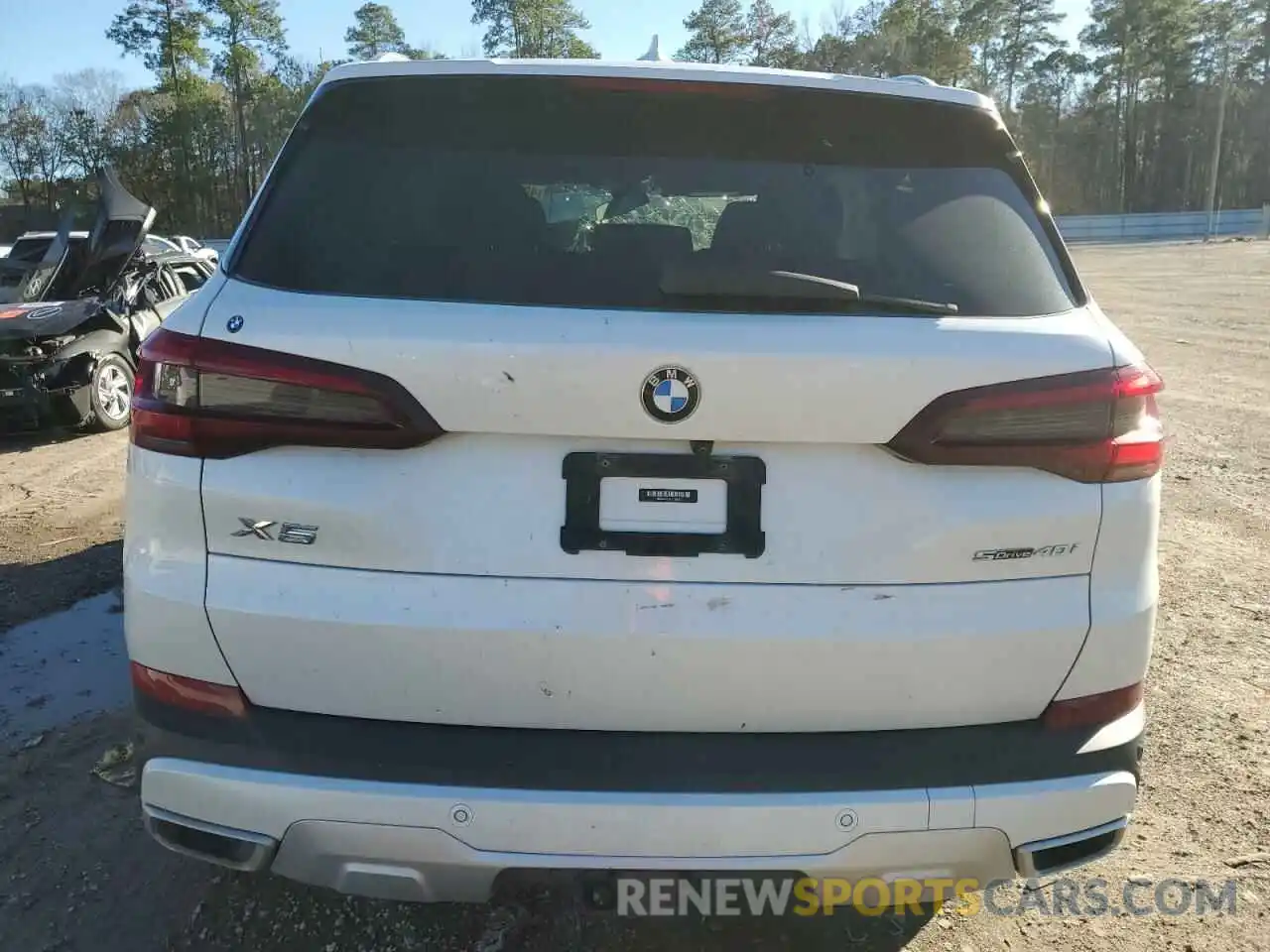 6 Photograph of a damaged car 5UXCR4C03L9C18263 BMW X5 2020