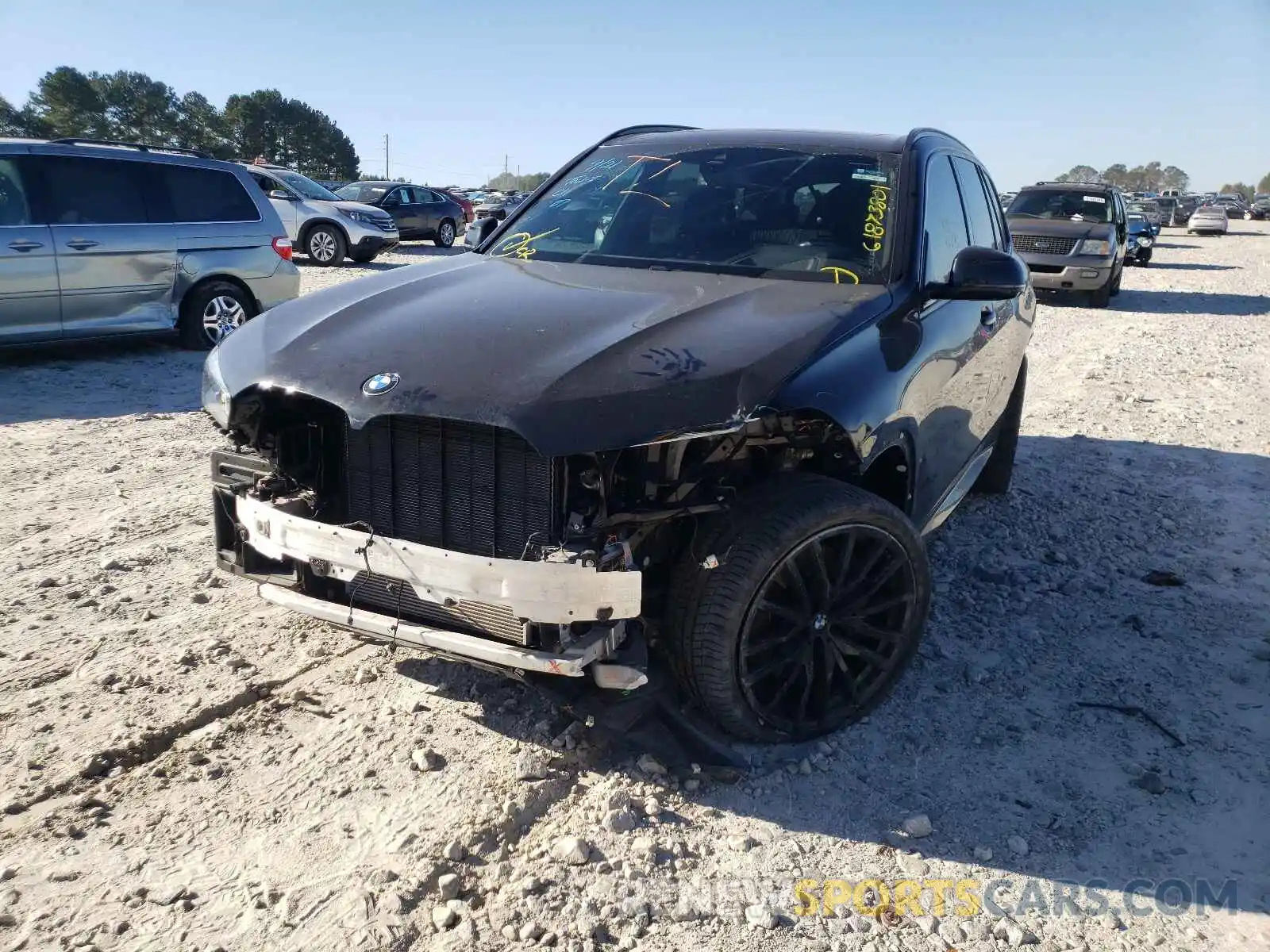 2 Photograph of a damaged car 5UXCR4C03LLT18704 BMW X5 2020