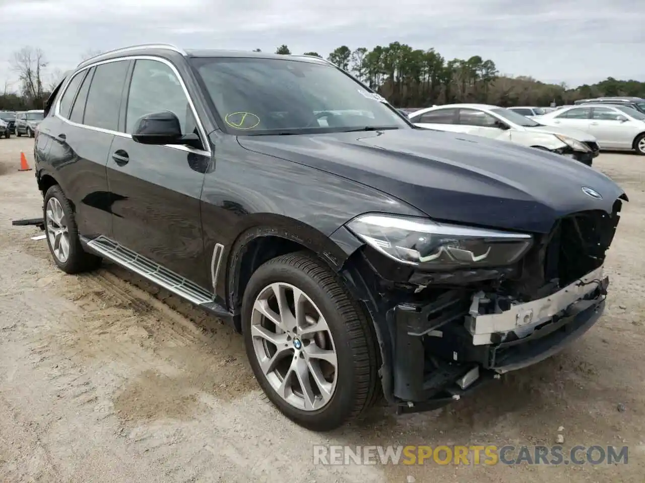 1 Photograph of a damaged car 5UXCR4C03LLW64185 BMW X5 2020