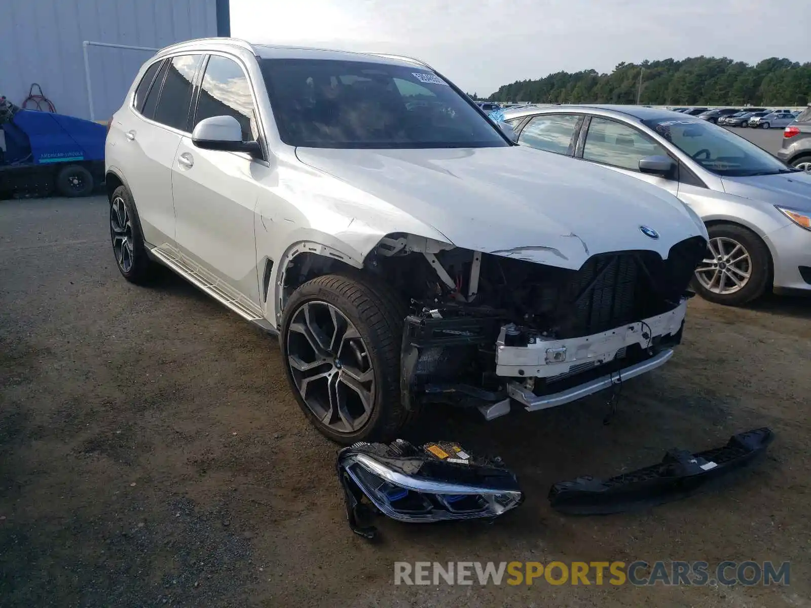 1 Photograph of a damaged car 5UXCR4C04LLW64857 BMW X5 2020